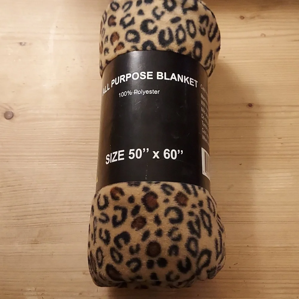 Fleece throw or travel blanket soft leopard animal print
